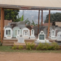 W jednym miejscu zarówno nagrobki chrześcijańskie i muzułmańskie.