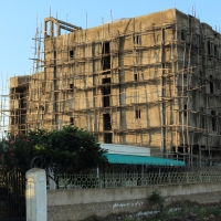 Awash - rusztowania potrafią być bardzo wysokie.