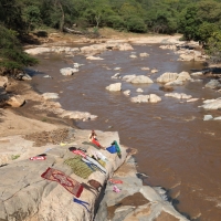 Pranie w rzece jest bardzo częste.