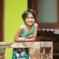 Młoda mieszkanka okolic Kitulgali.