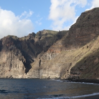 Widok na klify Los Gigantes.