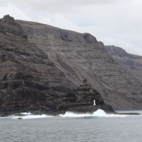 Lanzarotte w pobliżu wyspy La Graciosa.